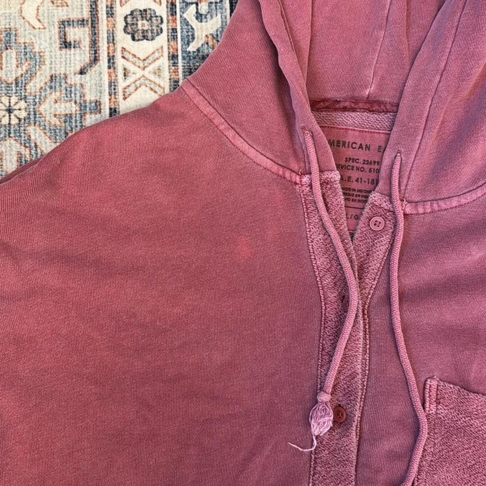 American Eagle Cropped Oversized Button-Up Hoodie Faded Pink/Red Size Large - Picture 11 of 11